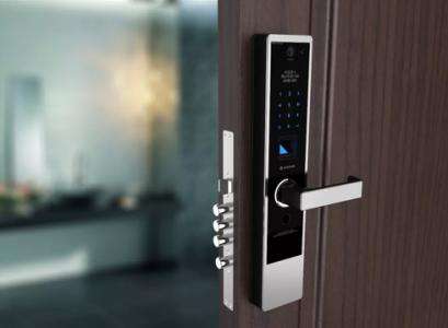 安吉開(kāi)鎖公司(配汽車(chē)鑰匙多少錢(qián))